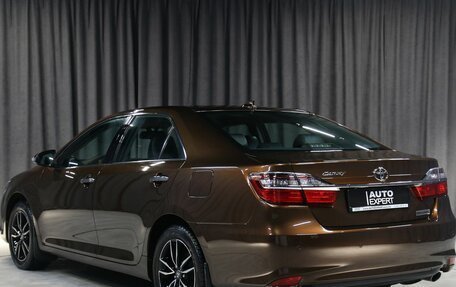 Toyota Camry, 2018 год, 2 399 000 рублей, 4 фотография