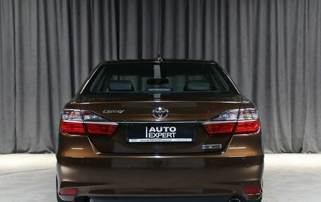 Toyota Camry, 2018 год, 2 399 000 рублей, 15 фотография