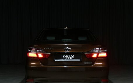 Toyota Camry, 2018 год, 2 399 000 рублей, 17 фотография