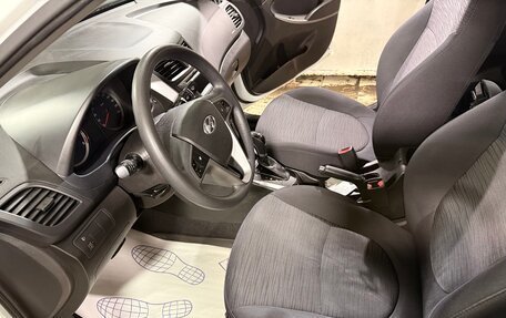 Hyundai Solaris II рестайлинг, 2015 год, 1 400 000 рублей, 6 фотография