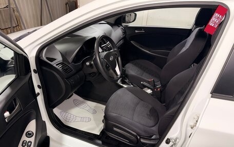 Hyundai Solaris II рестайлинг, 2015 год, 1 400 000 рублей, 7 фотография