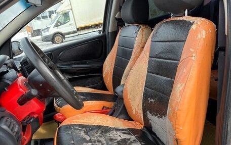 Dodge Neon II, 2002 год, 195 000 рублей, 27 фотография