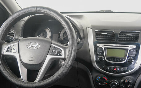 Hyundai Solaris II рестайлинг, 2013 год, 839 000 рублей, 12 фотография