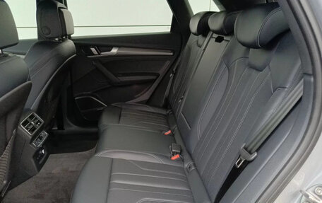 Audi Q5, 2025 год, 6 000 000 рублей, 12 фотография