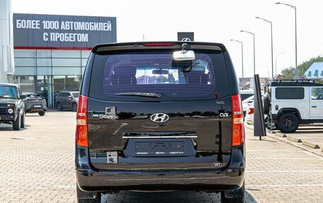 Hyundai Grand Starex Grand Starex I рестайлинг 2, 2015 год, 1 495 000 рублей, 5 фотография