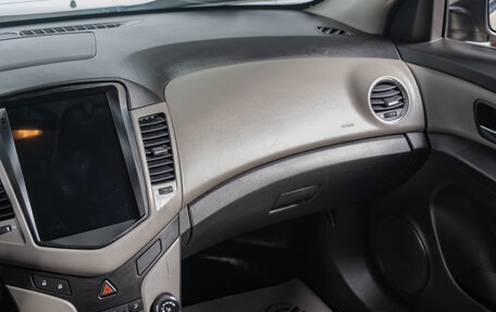 Chevrolet Cruze II, 2011 год, 829 000 рублей, 11 фотография