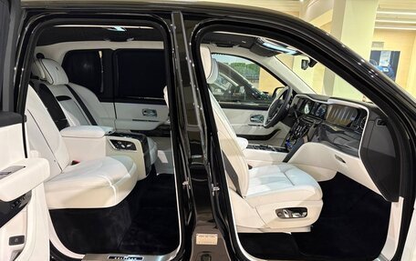 Rolls-Royce Cullinan, 2025 год, 71 900 000 рублей, 18 фотография