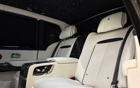 Rolls-Royce Cullinan, 2025 год, 71 900 000 рублей, 24 фотография