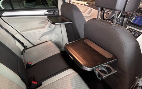 Volkswagen Tiguan II, 2017 год, 1 690 000 рублей, 12 фотография