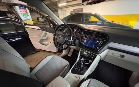 Volkswagen Tiguan II, 2017 год, 1 690 000 рублей, 7 фотография