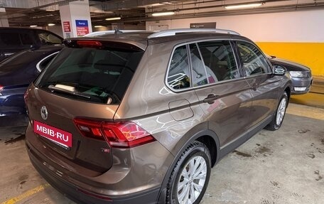 Volkswagen Tiguan II, 2017 год, 1 690 000 рублей, 3 фотография