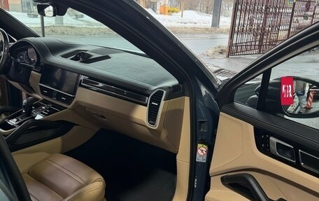 Porsche Cayenne III, 2019 год, 9 800 000 рублей, 14 фотография