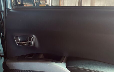 Mitsubishi Outlander III рестайлинг 3, 2008 год, 910 000 рублей, 13 фотография