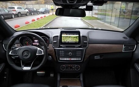 Mercedes-Benz GLS, 2017 год, 4 250 000 рублей, 13 фотография