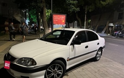 Toyota Avensis III рестайлинг, 2002 год, 580 000 рублей, 1 фотография