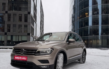 Volkswagen Tiguan II, 2018 год, 2 990 000 рублей, 1 фотография