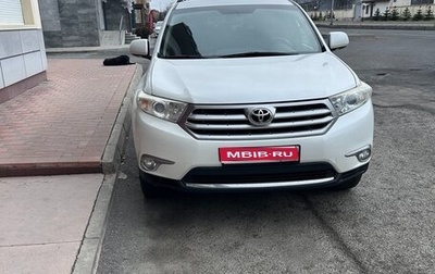 Toyota Highlander III, 2012 год, 2 100 000 рублей, 1 фотография