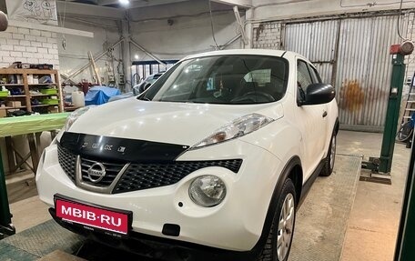 Nissan Juke II, 2013 год, 930 000 рублей, 1 фотография