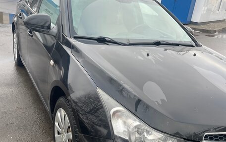 Chevrolet Cruze II, 2011 год, 750 000 рублей, 3 фотография