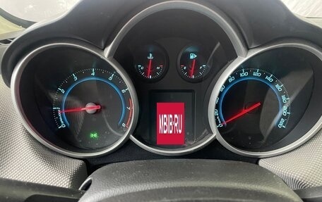 Chevrolet Cruze II, 2011 год, 750 000 рублей, 8 фотография