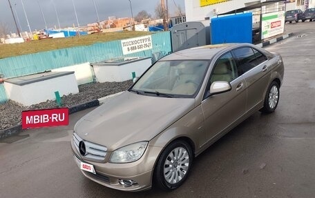 Mercedes-Benz C-Класс, 2008 год, 1 050 000 рублей, 6 фотография