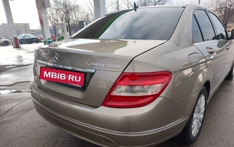 Mercedes-Benz C-Класс, 2008 год, 1 050 000 рублей, 24 фотография