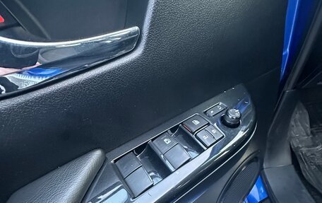 Toyota Hilux VIII, 2018 год, 3 250 000 рублей, 14 фотография