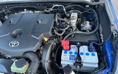 Toyota Hilux VIII, 2018 год, 3 250 000 рублей, 23 фотография