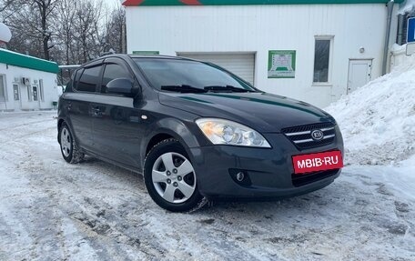 KIA cee'd I рестайлинг, 2009 год, 488 000 рублей, 2 фотография