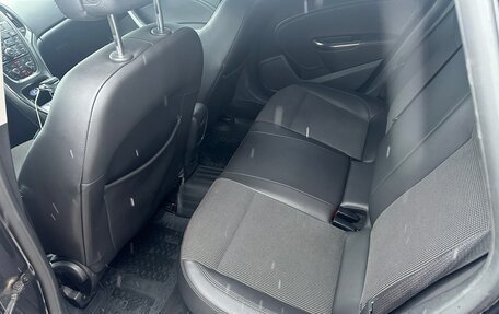 Opel Astra J, 2012 год, 570 000 рублей, 7 фотография