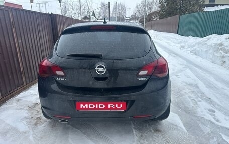 Opel Astra J, 2012 год, 570 000 рублей, 2 фотография