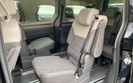 Volkswagen Multivan, 2025 год, 8 100 000 рублей, 11 фотография