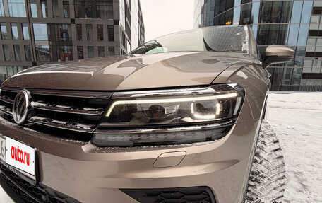 Volkswagen Tiguan II, 2018 год, 2 990 000 рублей, 14 фотография