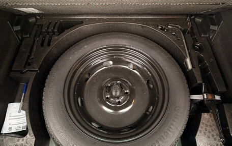 Volkswagen Tiguan II, 2018 год, 2 990 000 рублей, 38 фотография