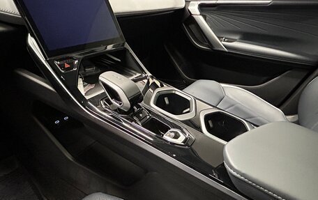 Geely Atlas, 2025 год, 3 680 990 рублей, 7 фотография