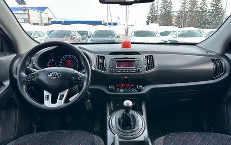 KIA Sportage III, 2013 год, 950 000 рублей, 10 фотография