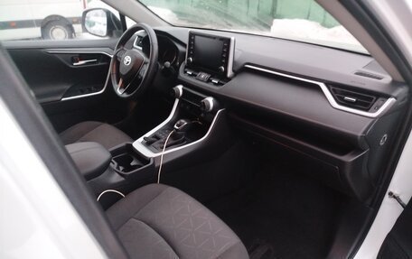 Toyota RAV4, 2026 год, 2 900 000 рублей, 6 фотография