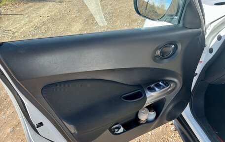 Nissan Juke II, 2013 год, 930 000 рублей, 11 фотография