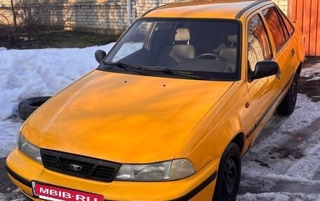 Daewoo Nexia I рестайлинг, 2004 год, 135 000 рублей, 2 фотография