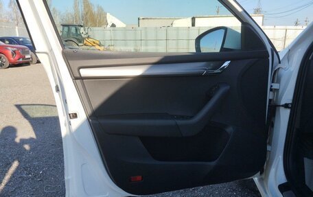 Skoda Octavia, 2020 год, 1 930 000 рублей, 9 фотография