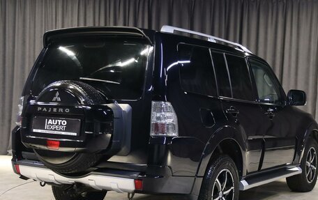 Mitsubishi Pajero IV, 2011 год, 1 799 000 рублей, 4 фотография