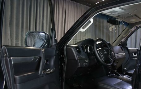 Mitsubishi Pajero IV, 2011 год, 1 799 000 рублей, 6 фотография