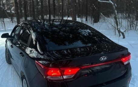 KIA Rio IV, 2020 год, 1 300 000 рублей, 6 фотография