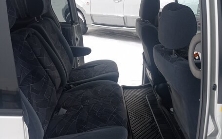 Toyota Estima III рестайлинг -2, 2000 год, 730 000 рублей, 10 фотография