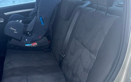 Renault Logan I, 2011 год, 650 000 рублей, 12 фотография