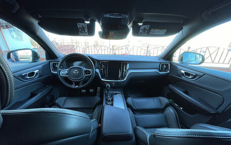 Volvo V60 II, 2019 год, 2 000 000 рублей, 6 фотография