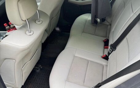 Mercedes-Benz E-Класс, 2009 год, 900 000 рублей, 7 фотография