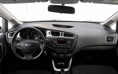 KIA cee'd III, 2013 год, 1 238 000 рублей, 7 фотография