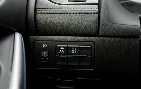 Mazda 6, 2016 год, 1 848 000 рублей, 13 фотография