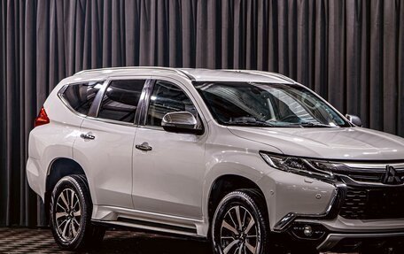 Mitsubishi Pajero Sport III рестайлинг, 2021 год, 3 265 000 рублей, 7 фотография
